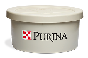 Purina® EquiTub® with ClariFly®